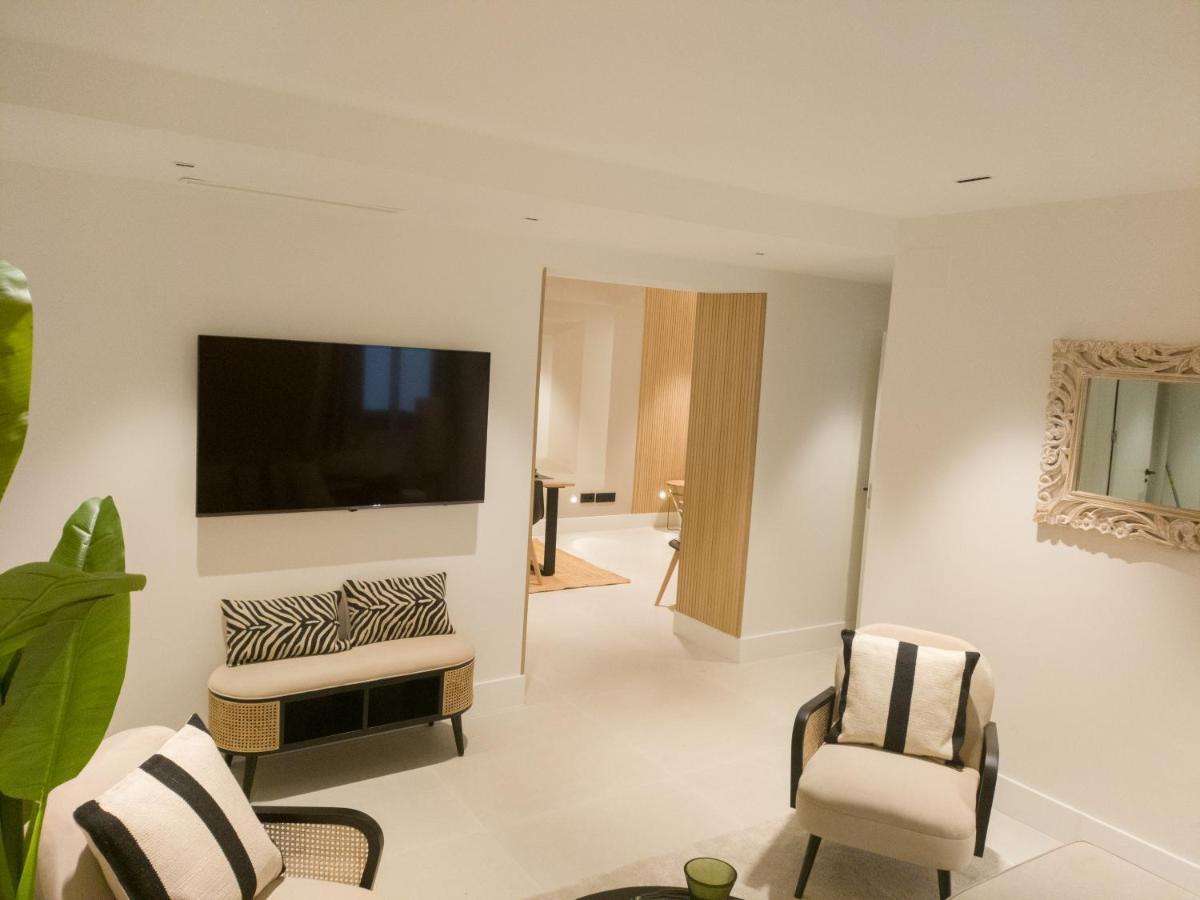 Precioso Apartamento Nuevo En Calle Ferraz Apartment Madrid Bagian luar foto